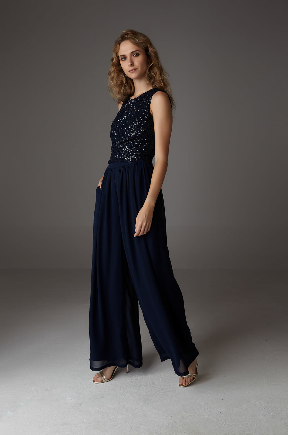 Maru Tailored Wide-Leg Trousers